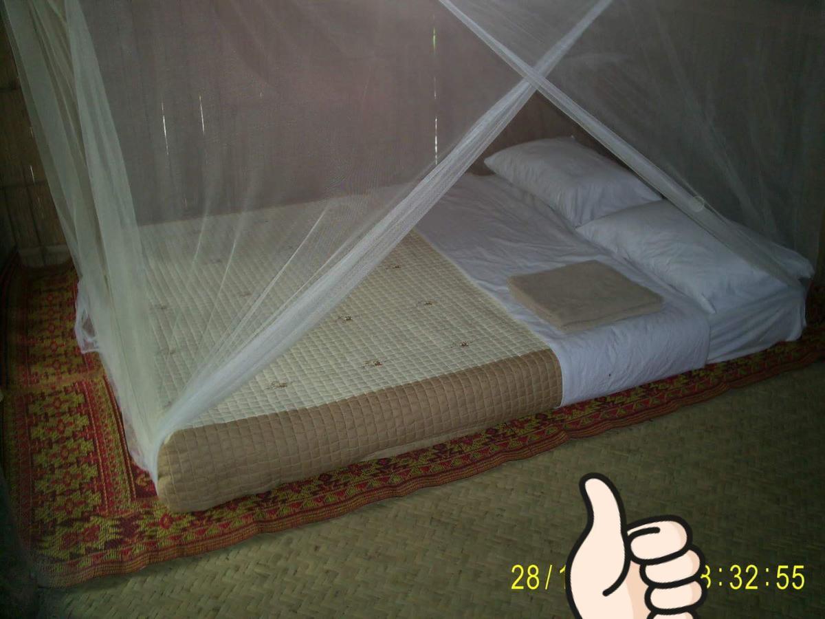 Hill Tribe Art House Apartment Чианг Рай Екстериор снимка