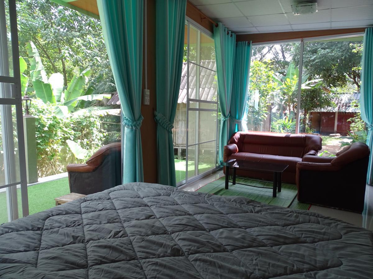 Hill Tribe Art House Apartment Чианг Рай Екстериор снимка