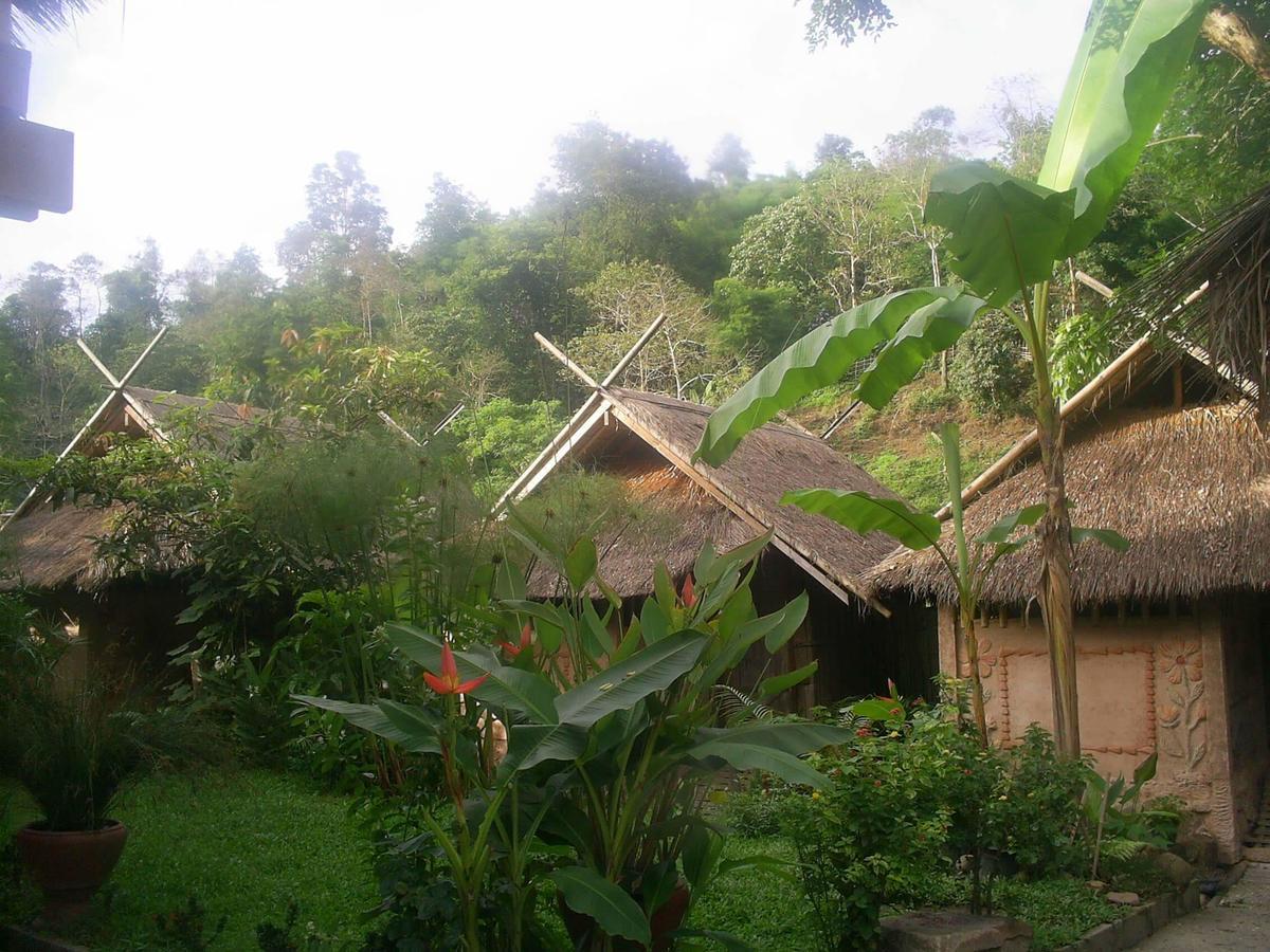 Hill Tribe Art House Apartment Чианг Рай Екстериор снимка